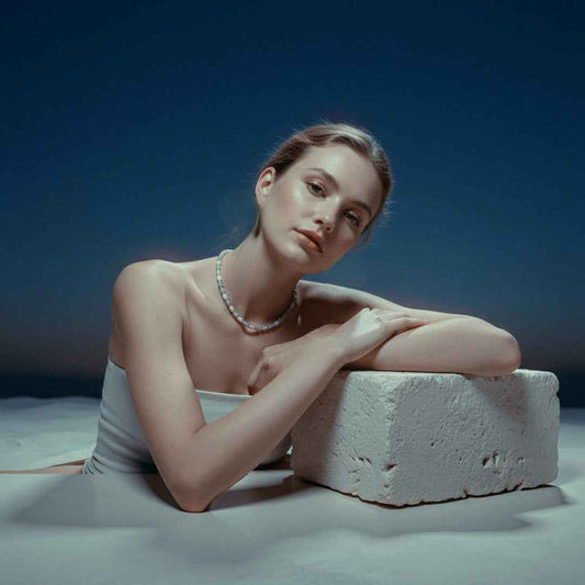 opal necklace - aurora - Lyra