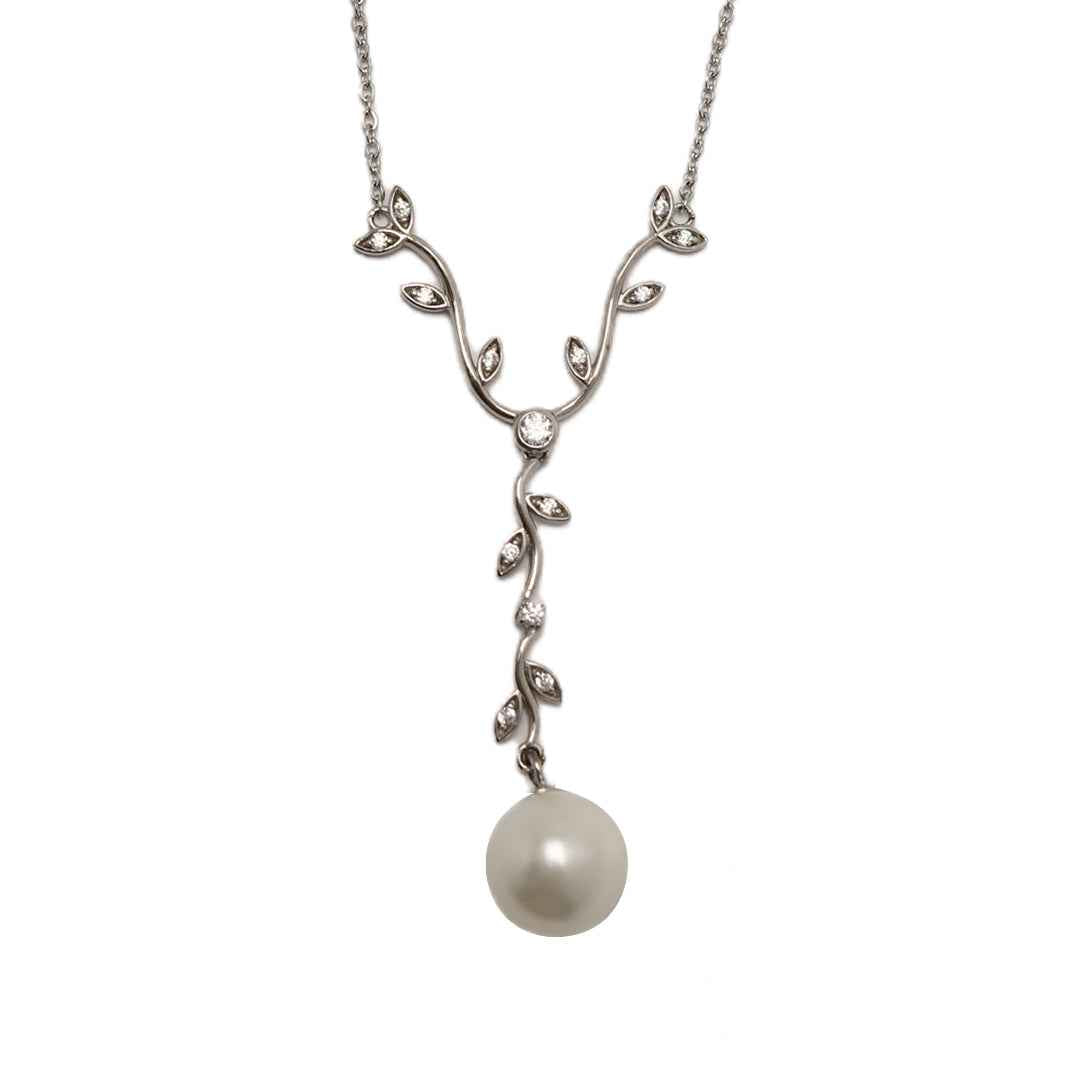 pearl necklace - moonvine - Lyra