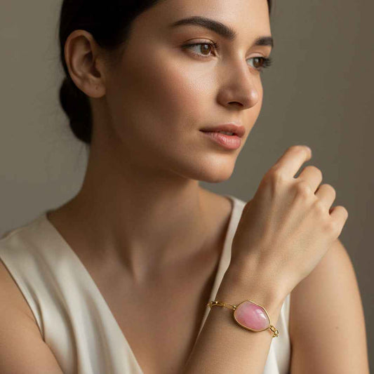 rose glow nfc crystal bracelet – jewelry that carries your message - Lyra