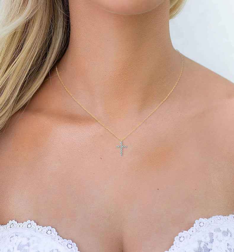 pavé cross pendant necklace | s925 sterling silver with cubic zirconia - Lyra