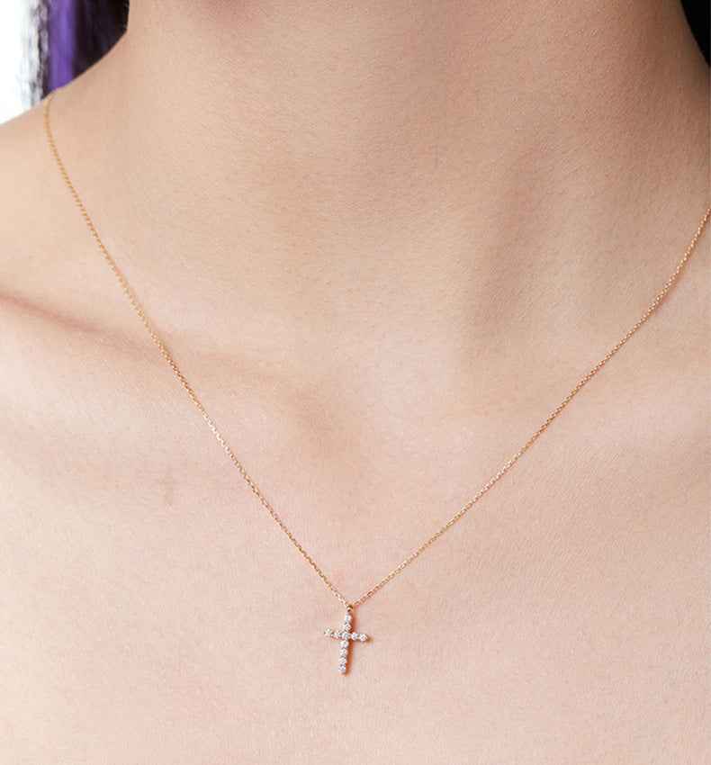 pavé cross pendant necklace | s925 sterling silver with cubic zirconia - Lyra