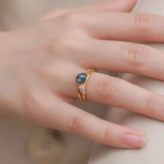 sky blue topaz ring | s925 sterling silver with natural topaz - Lyra