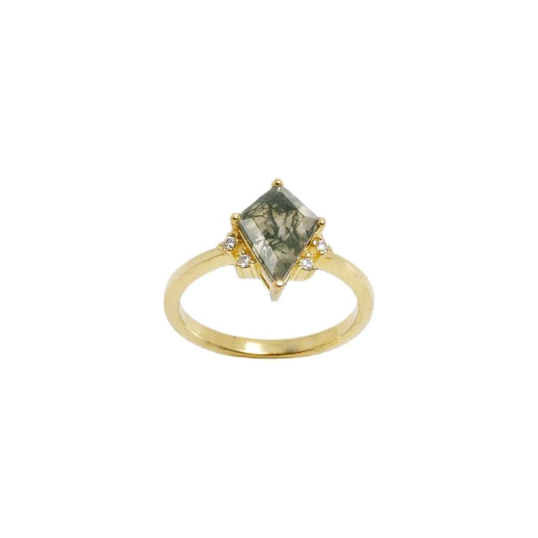moss agate ring rhombus shield - Lyra
