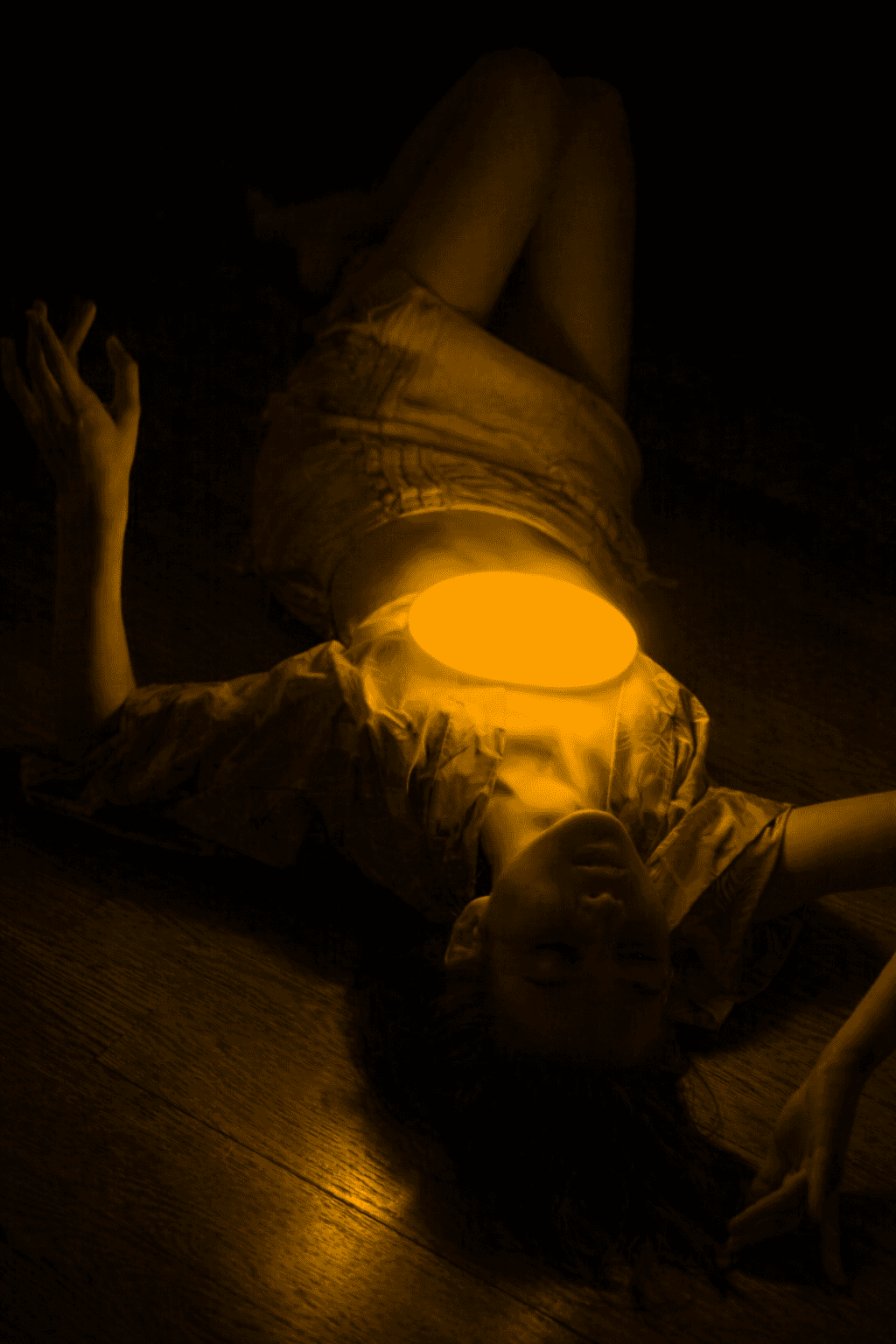Yellow Light Bag glowing in hand